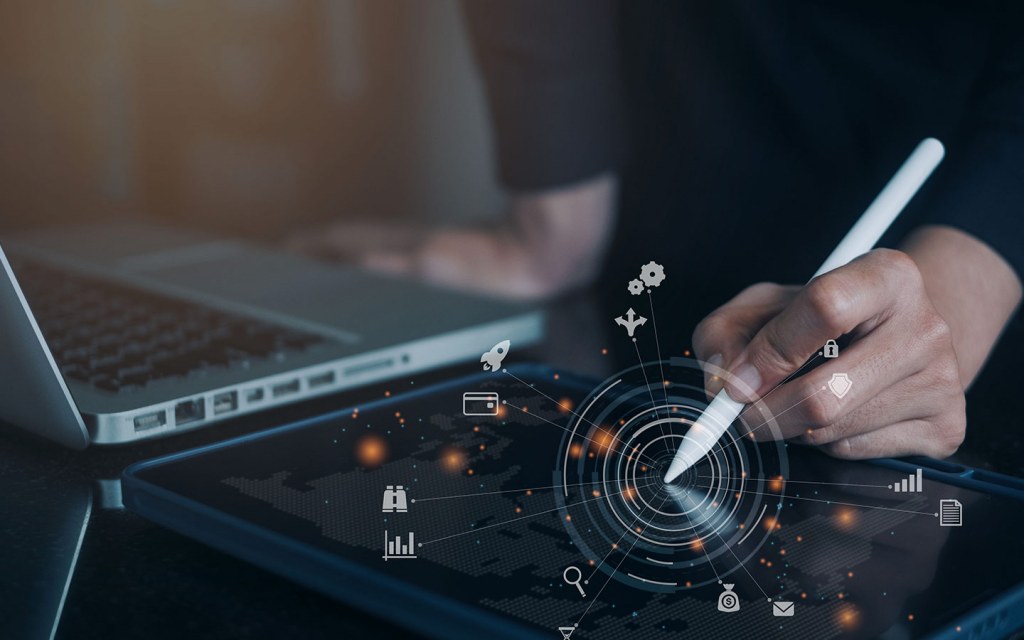 دراسة السوق وتحديد الفئة المستهدفة