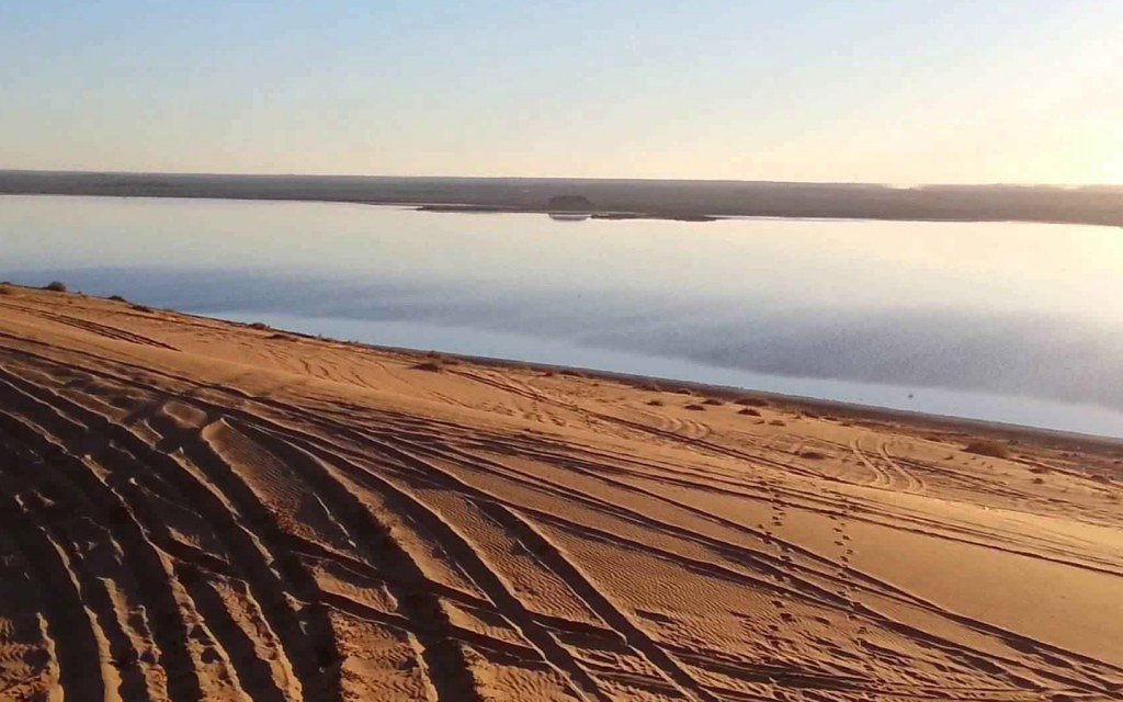 بحيرة العوشزية