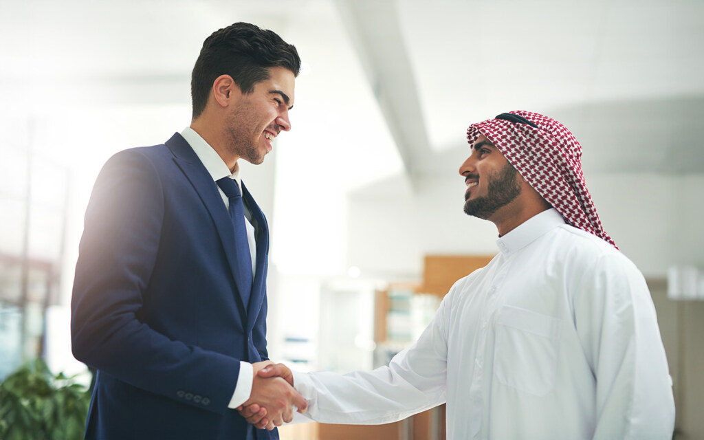 الوكيل العقاري والوسيط العقاري والمسوق العقاري