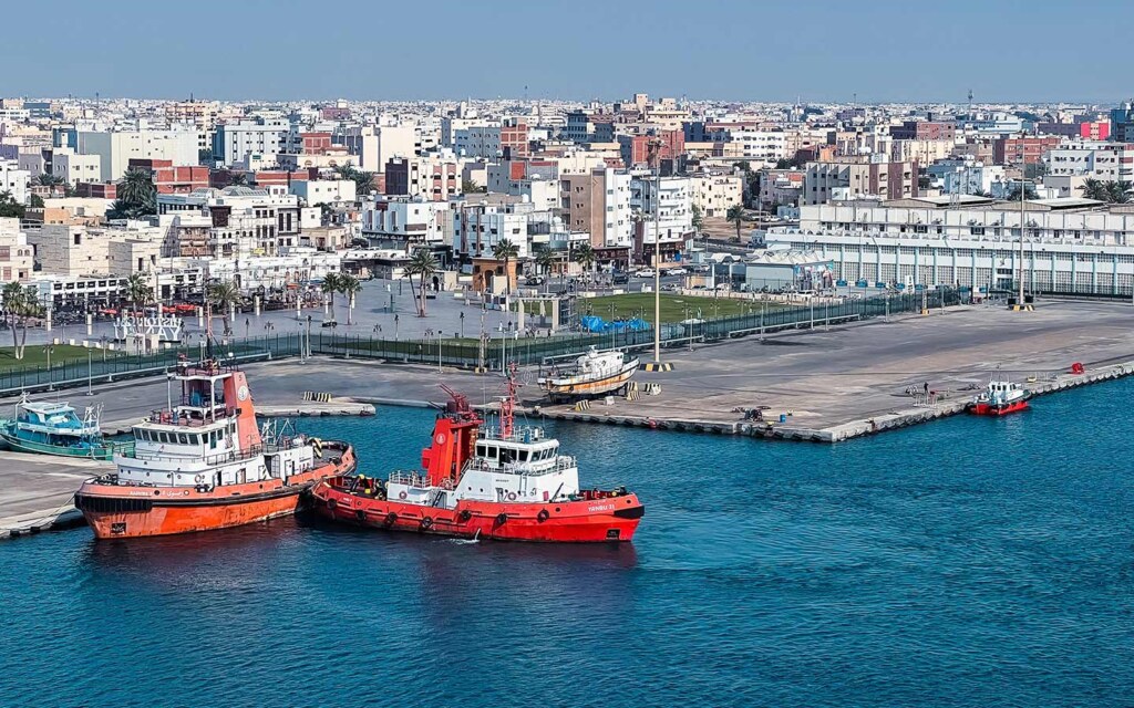 الميناء التجاري في ينبع