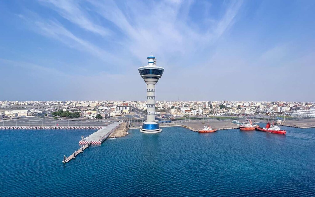 ميناء ينبع التجاري