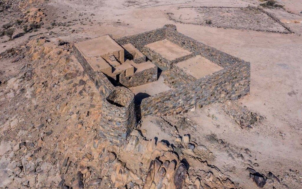قلعة العرفاء في الطائف