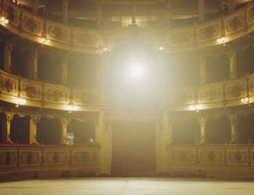 عروض دار أوبرا متروبوليتان