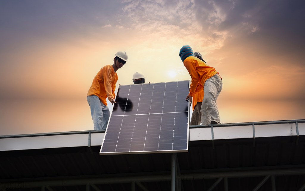 مشروع محطة رفحاء للطاقة الشمسية الكهروضوئية