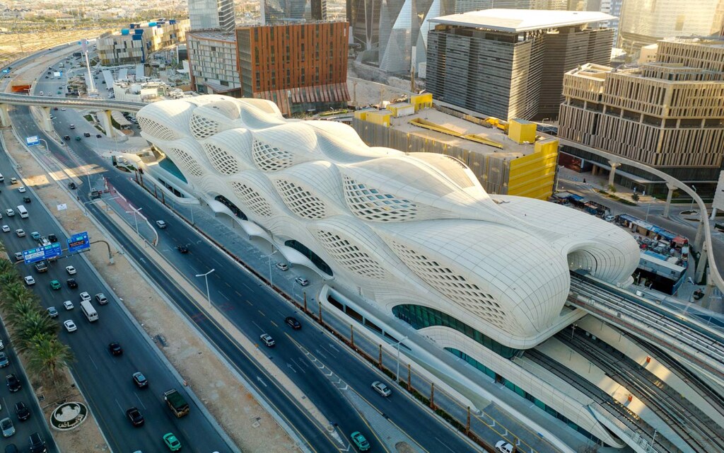 قطاع النقل في السعودية