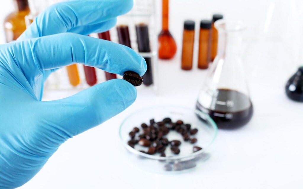 تحليل البن في مختبرات الجودة