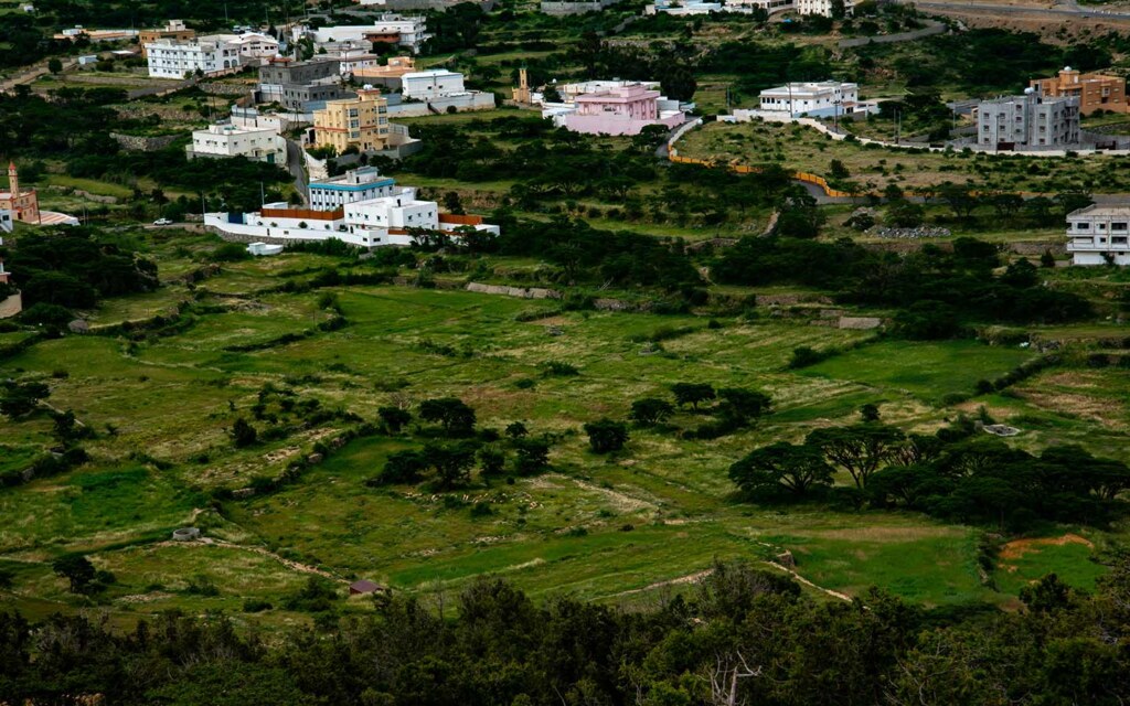 What Is the Nature of the Asir Region?