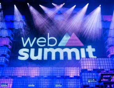 فعاليات قمة الويب