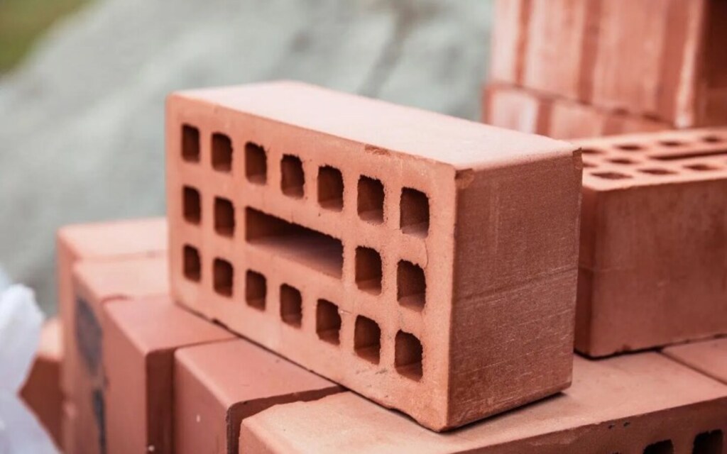 ملتقى الطوب الأحمر النسخة الثانية