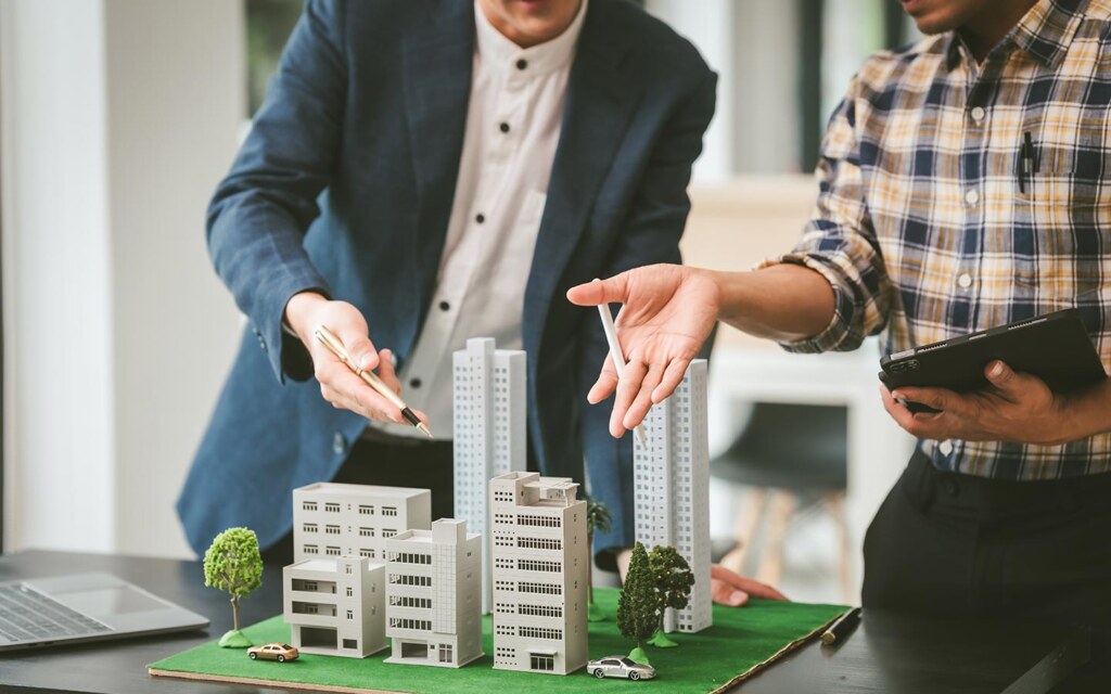 High-return Saudi real estate projects.