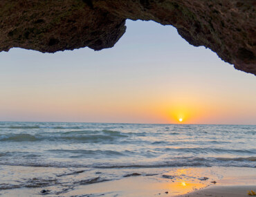 شواطئ محافظة الوجه