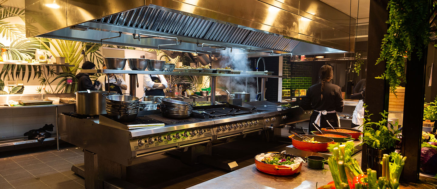 Investing in Cloud Kitchens in Saudi Arabia : Costs, Setup, and Market Potential