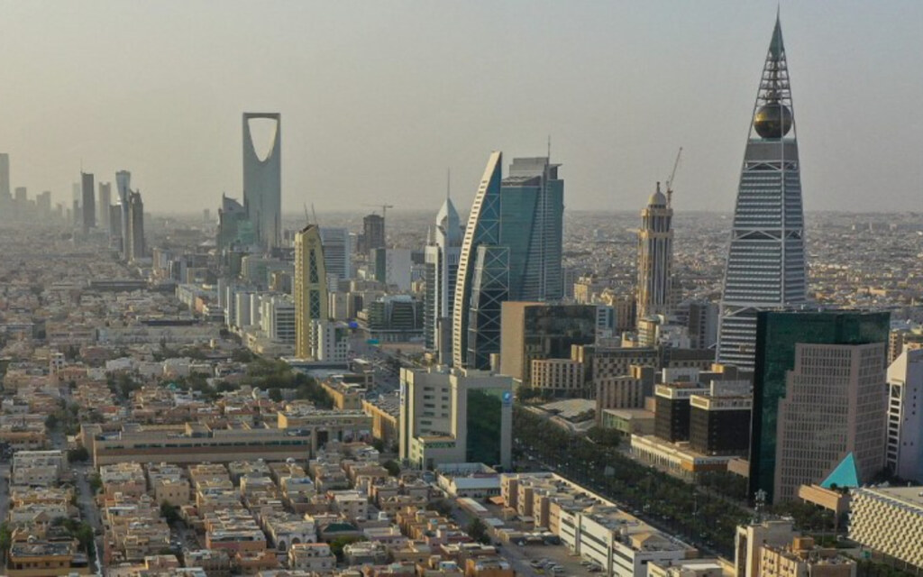 الاستثمار في حي الحزم في الرياض