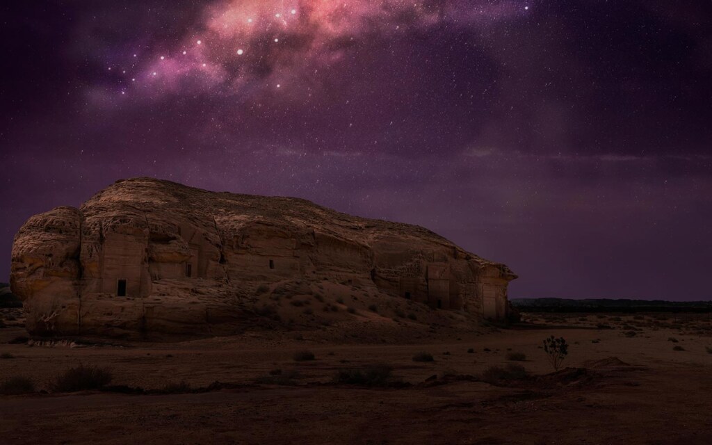 مناطق المملكة السياحية