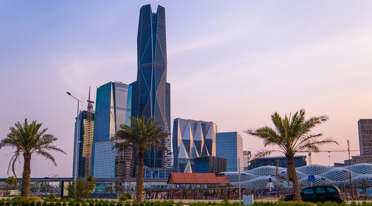 Advantages of Investing in Saudi Arabia